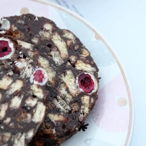 Tinginio receptas su kavos skonio šokoladu