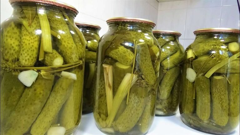 Legendiniai salstelėję „Uspaskicho" marinuoti agurkai